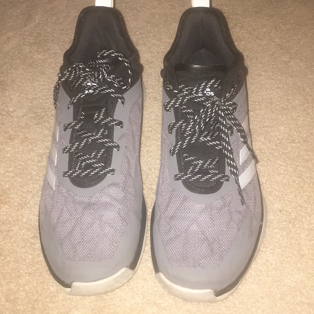 Addidas men’s shoes - Picture 2 of 4